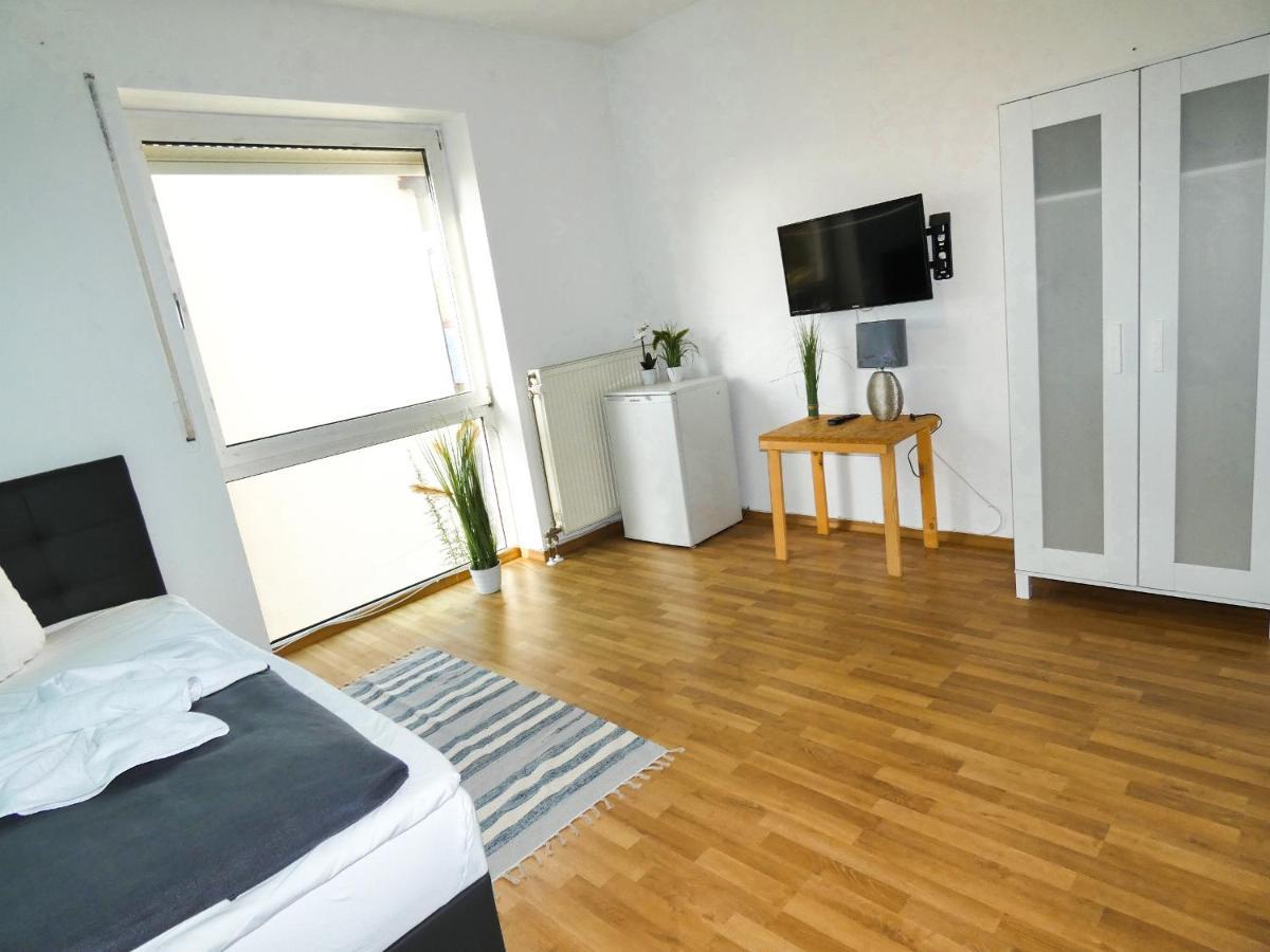 Sunnyhome Monteurwohnungen Und In Bodenwöhr Apartment