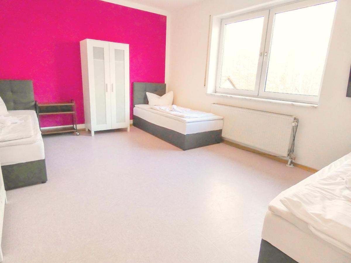 Sunnyhome Monteurwohnungen Und In Bodenwöhr Apartment *