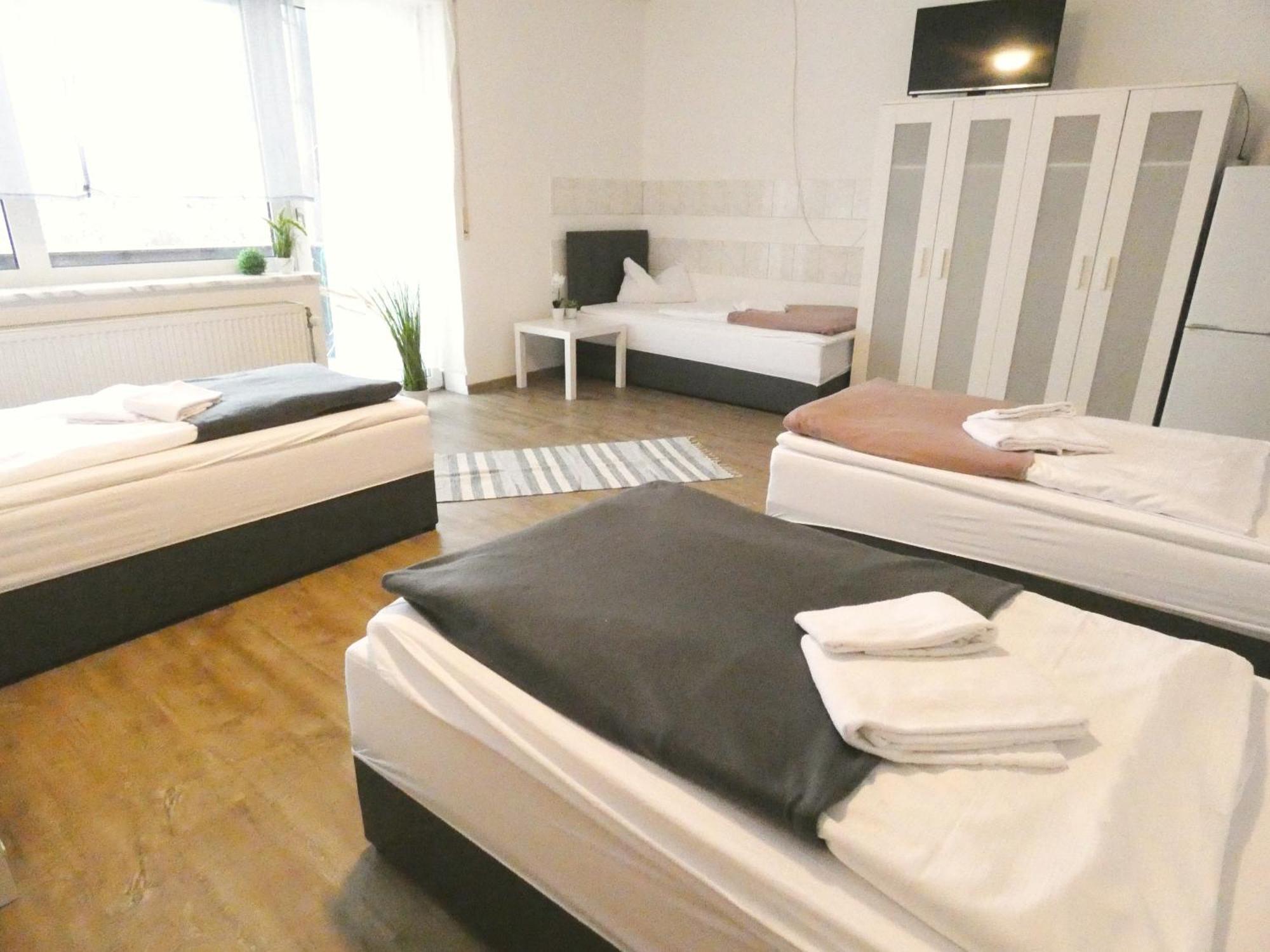 Sunnyhome Monteurwohnungen Und In Bodenwöhr Apartment